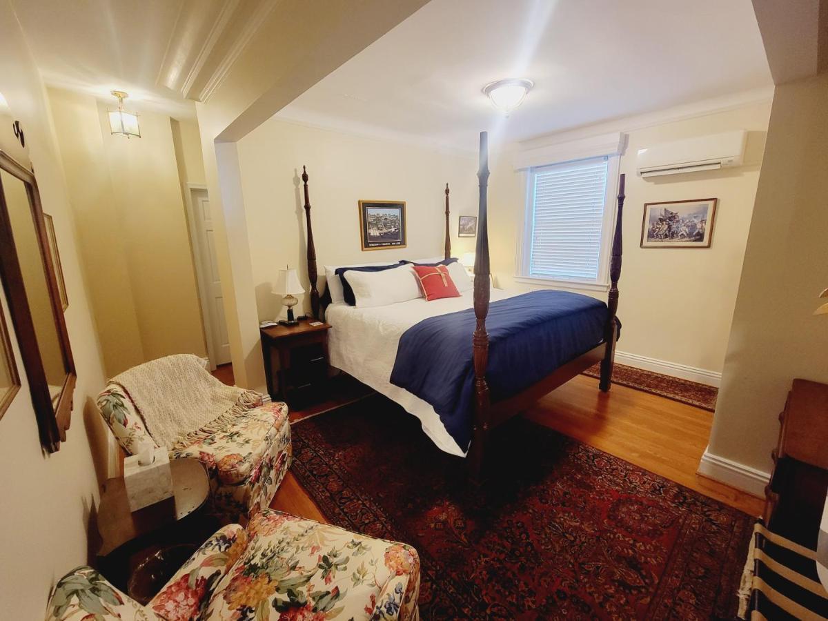 יורקטאון Hornsby House Inn מראה חיצוני תמונה