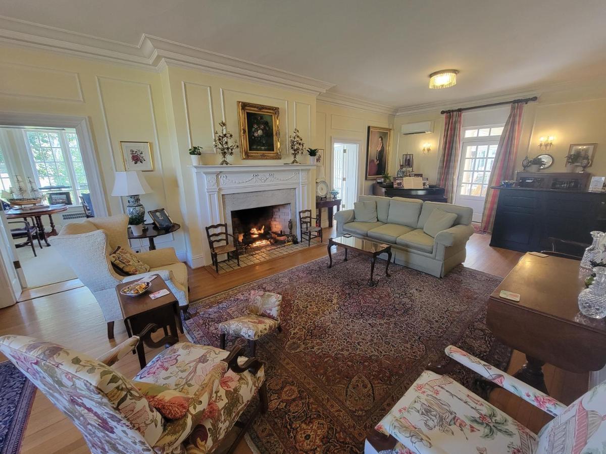 יורקטאון Hornsby House Inn מראה חיצוני תמונה