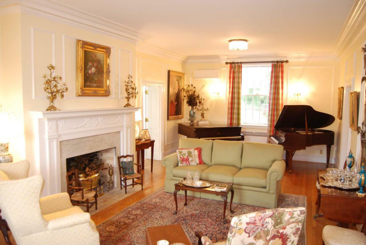 יורקטאון Hornsby House Inn מראה חיצוני תמונה